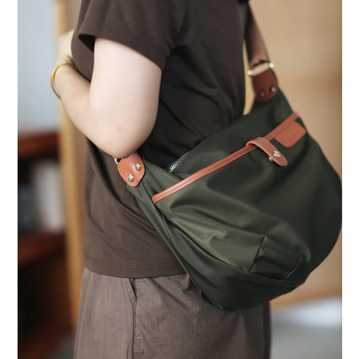 Chic Women's Nylon Crossbody Bag Nylon Shoulder Bags