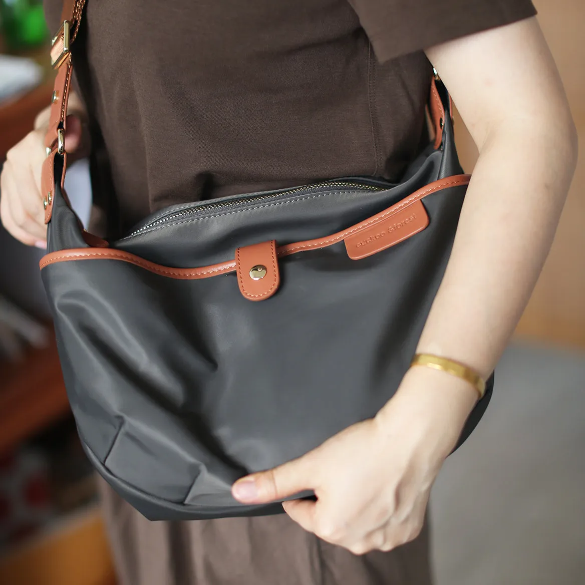 Chic Women's Nylon Crossbody Bag Nylon Shoulder Bags