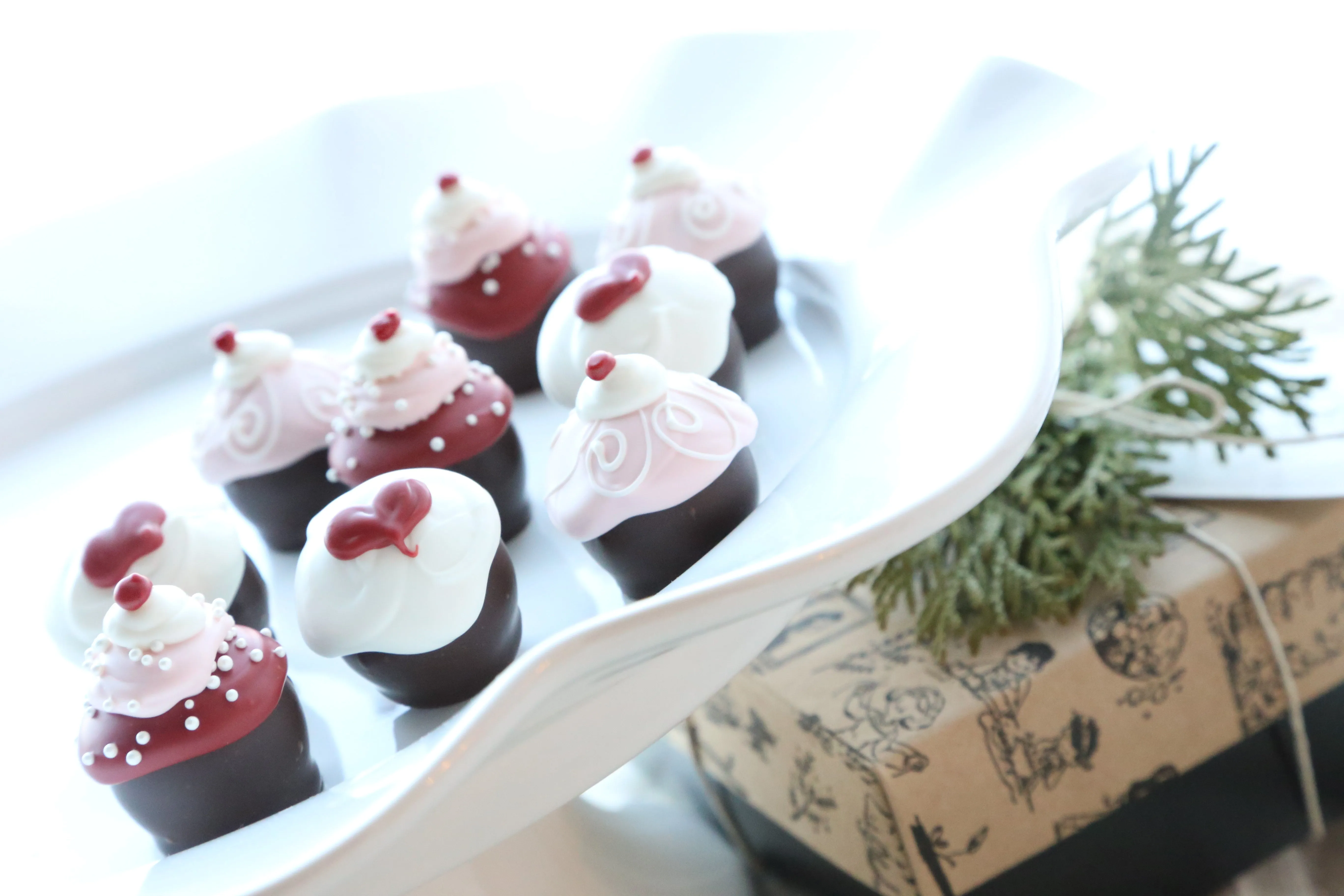 Cordial Cherries ~ 9-Piece Gift ~ Valentine Cupcakes