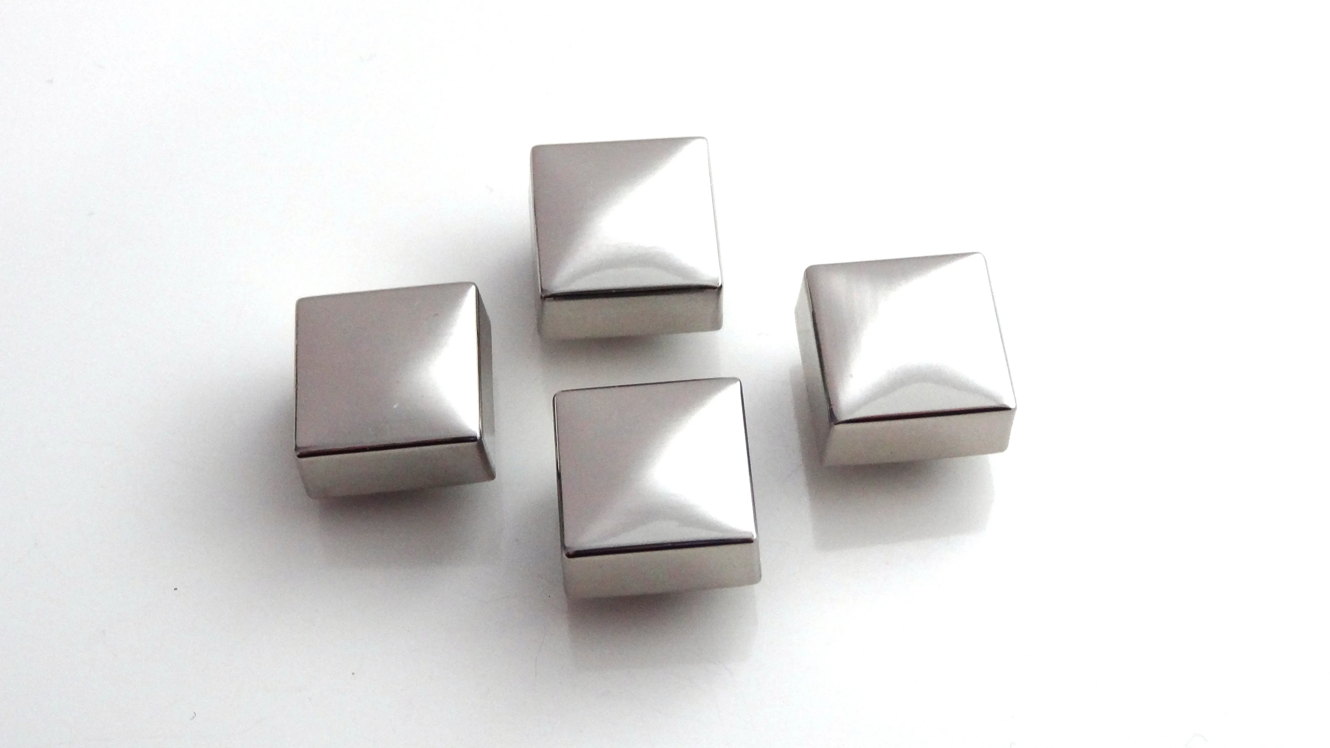 New Style -- Square Screw Rivets/Purse Feet - 15.5mm - Package of 4