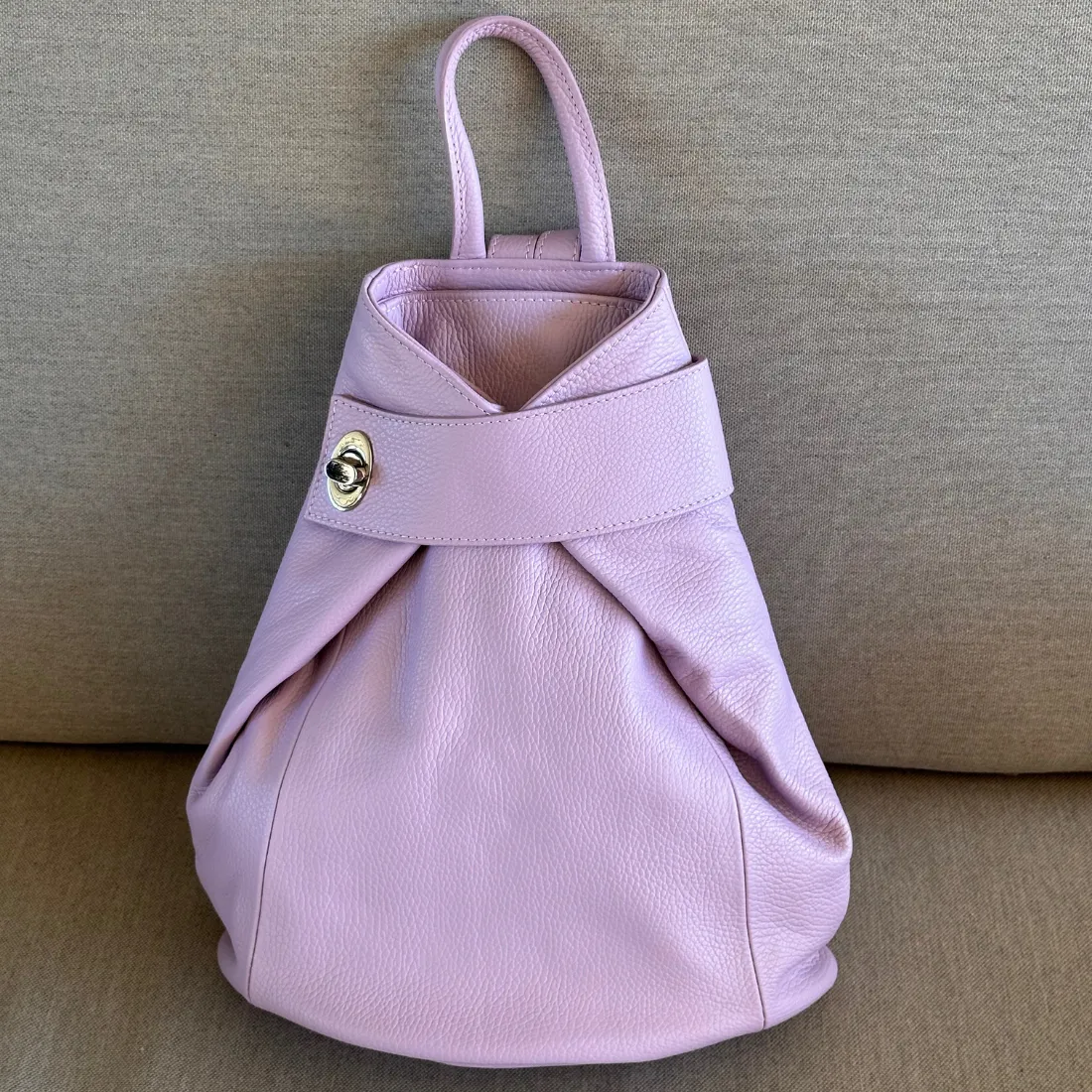 Viola Womens Leather Backpack