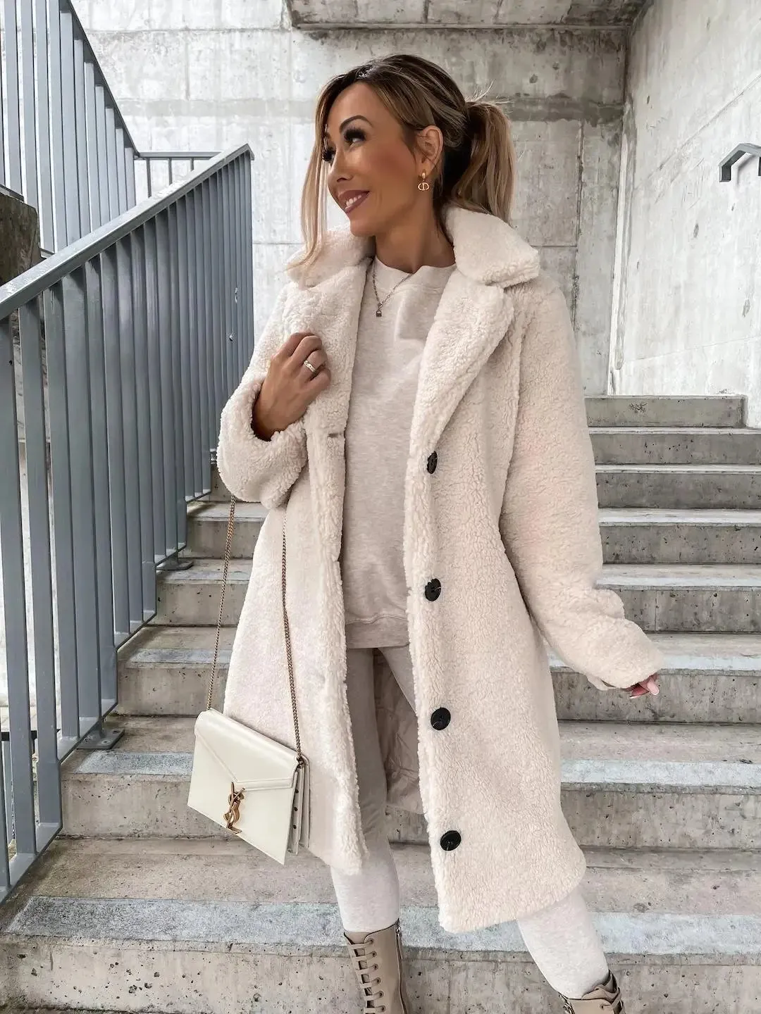 Women's Stylish Single Button Warm Plush Teddy Winter Coat | Ideal for Autumn/Winter